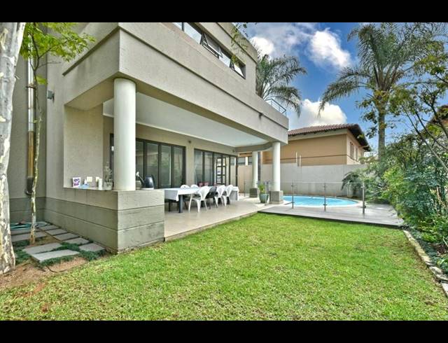 4 BEDROOM CLUSTER FOR SALE IN MORNINGSIDE